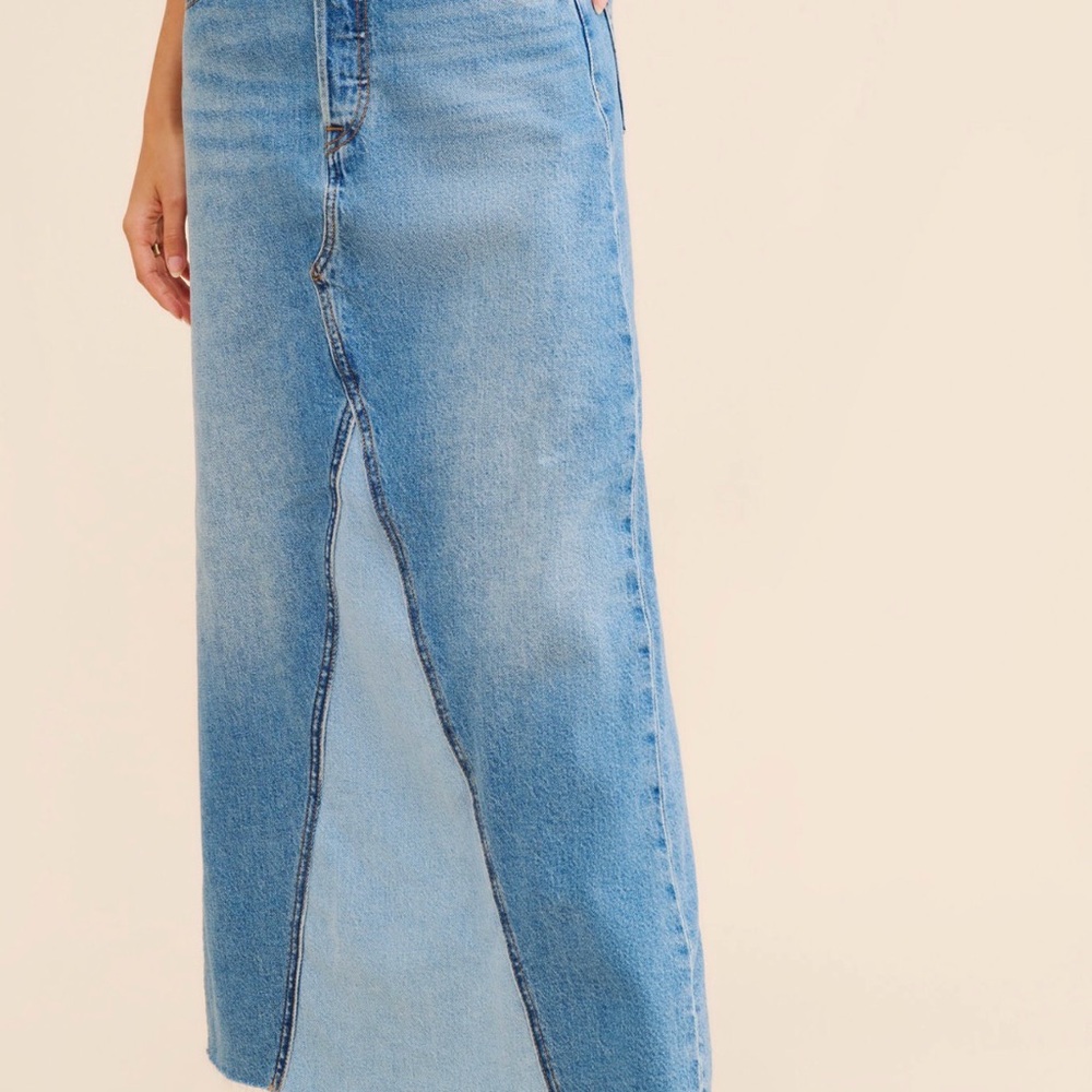 Levi’s Iconic Long Denim Skirt